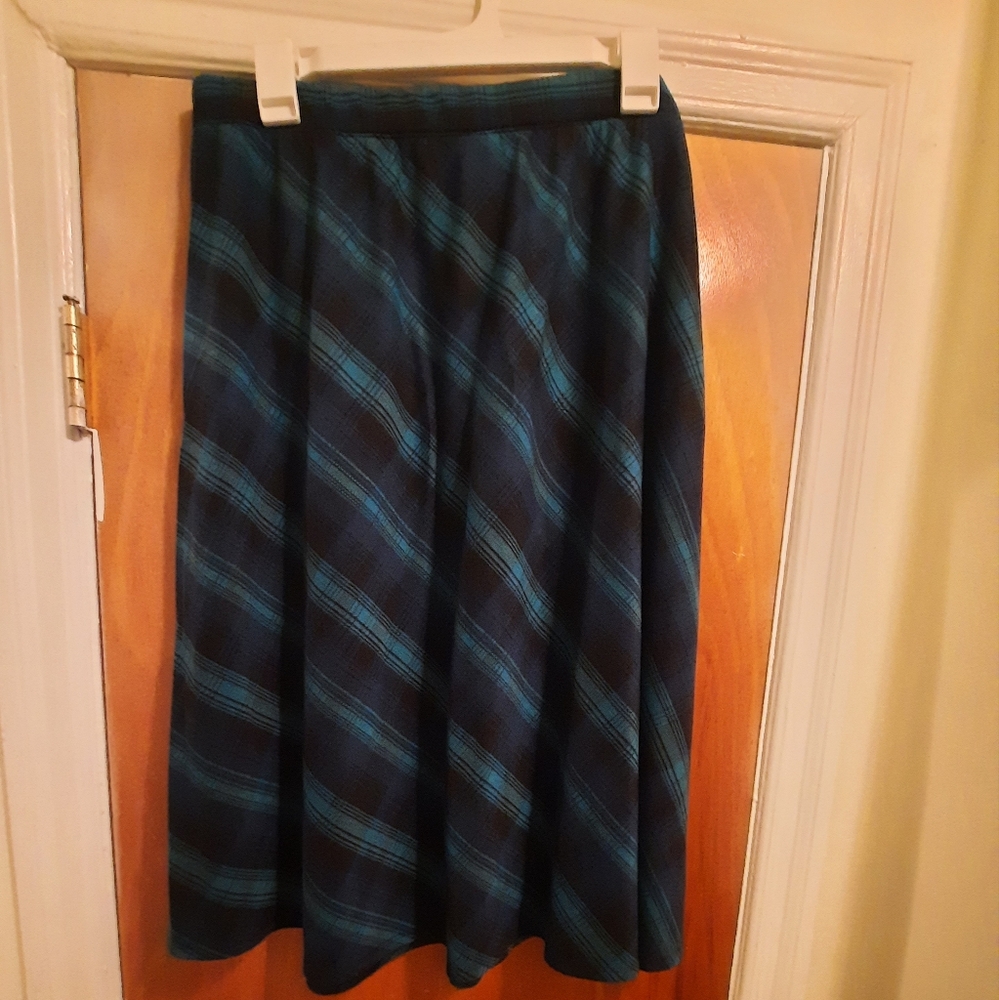 Lauren Scott Plaid Skirt size XL